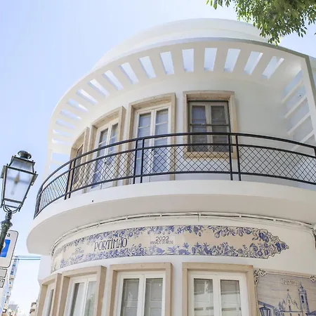Βίλα Villa In Albufeira Near Golden Beaches Αλμπουφέιρα